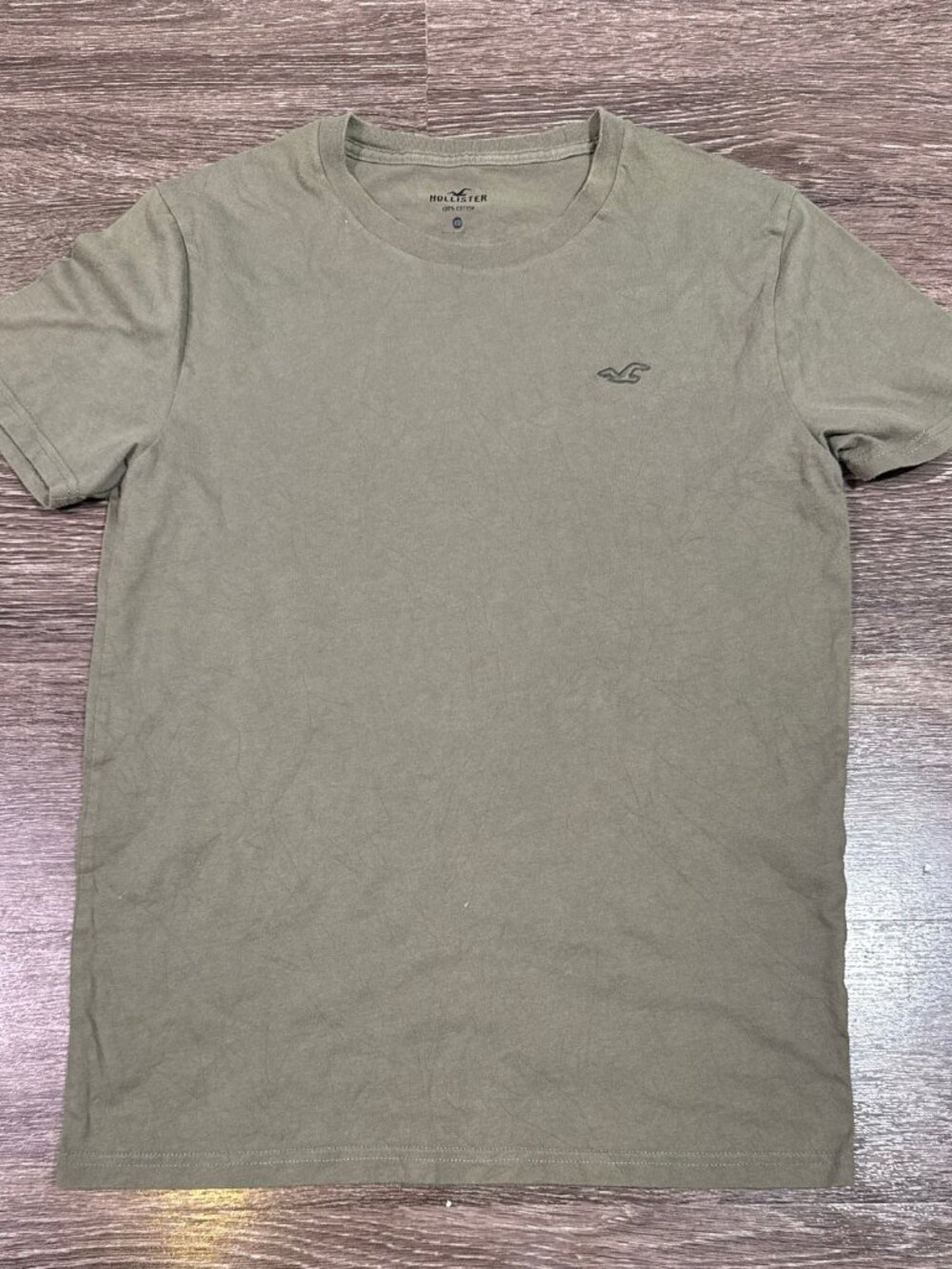 HOLLISTER t-shirt olive green embroidered chest logo XS